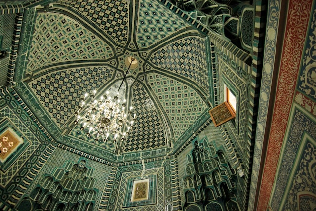 Uzbekistan Tourist vs Business eVisa: Which One Do You Need?